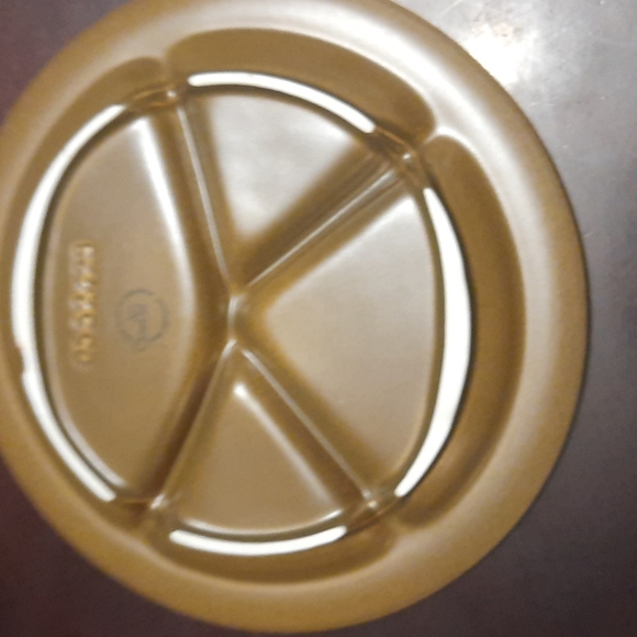 Goebel Schwarzwald Fondue Plate - Picture 2 of 3